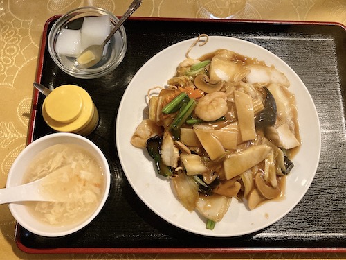 旺華楼の五目焼きそば