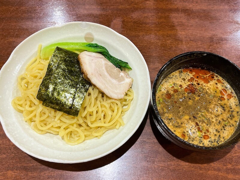 達磨（新宿）の坦々つけ麺