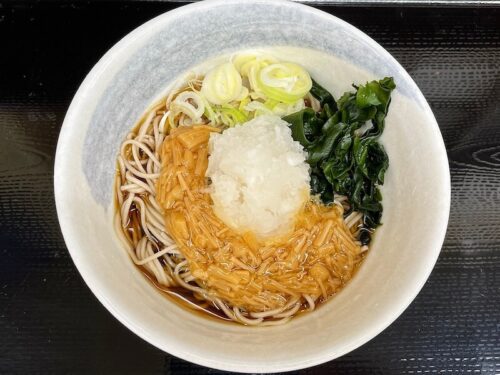 みのがさの冷やしなめ茸そば