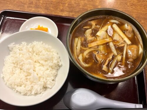 カレー南蛮に半ライスを追加注文