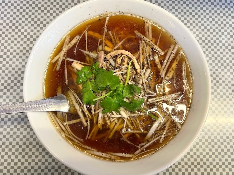 水新菜館（浅草橋）のツンロー麺