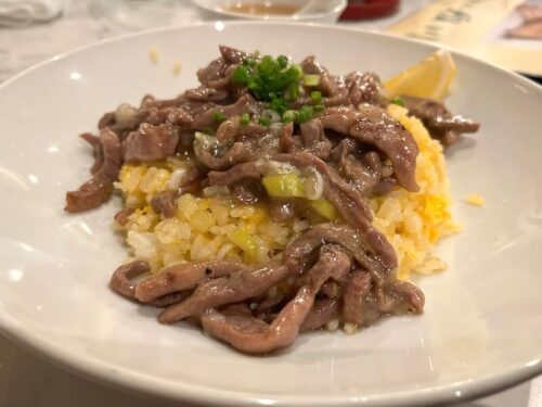 雁川（秋葉原）の牛タンネギ塩チャーハン