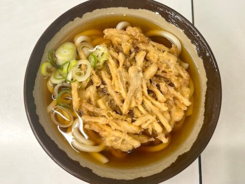 王子そば処のごぼう天うどん