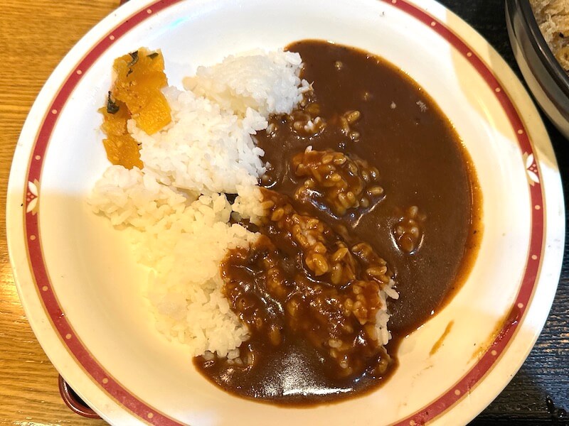 六文そば日暮里店のカレーライス