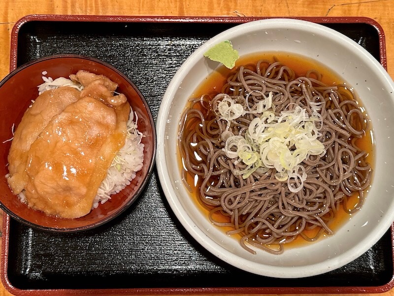 そば庄（神谷町）の生姜焼き丼セット