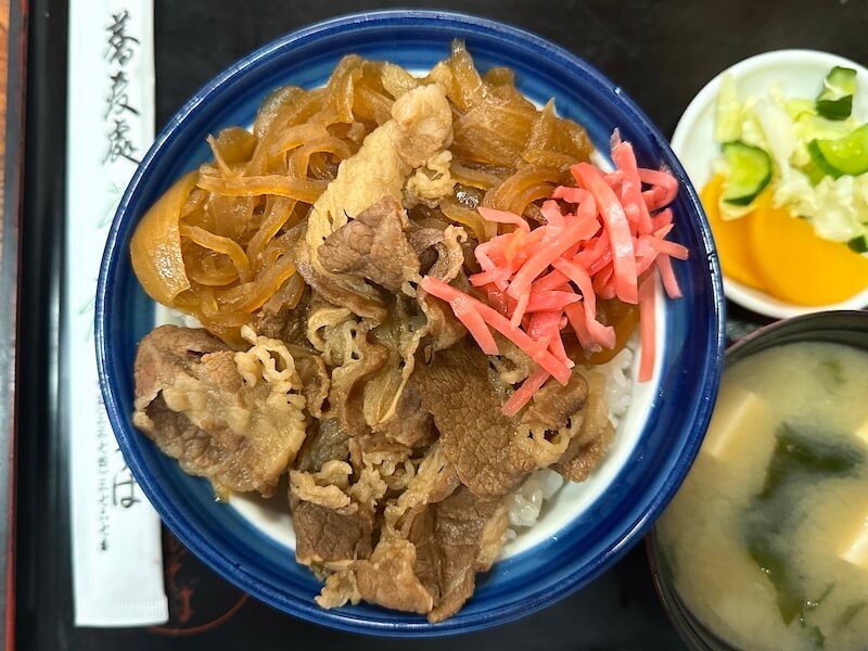 妙高そば（笹塚）の牛丼