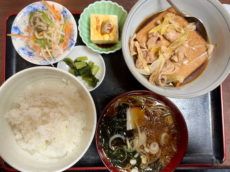 丸花（錦糸町）の肉豆腐定食