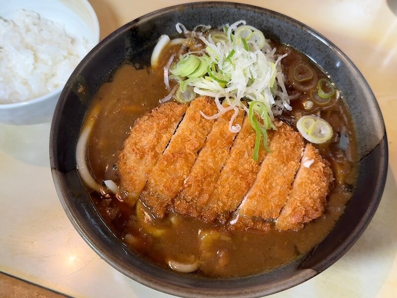 相州そば（関内）のカツカレーうどん