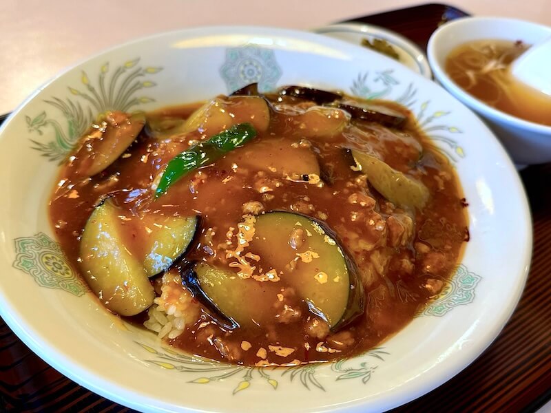 菊凰（新橋）のマーボーナス丼