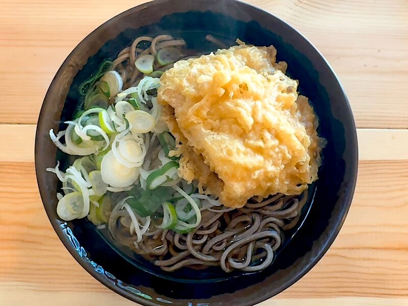 でん(戸越銀座)の納豆包み揚げそば