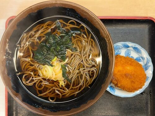 よつば（勝どき）のコロッケそば