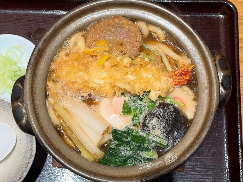 㐂道庵(神保町)の鍋焼きうどん