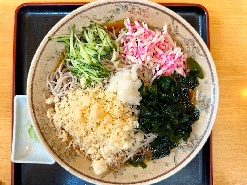 五六八(浜松町)の冷やしたぬきそば