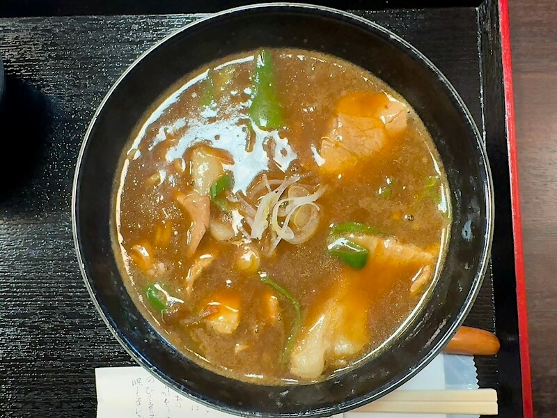 ふ代そば処三田庵(恵比寿)のカレーそば