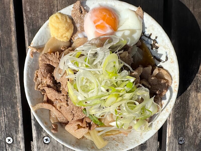 南天(椎名町)の冷やし肉(ミニ)キャベツ温玉そば