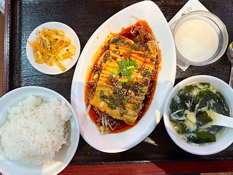 芊品香(九段下)のよだれ鶏定食