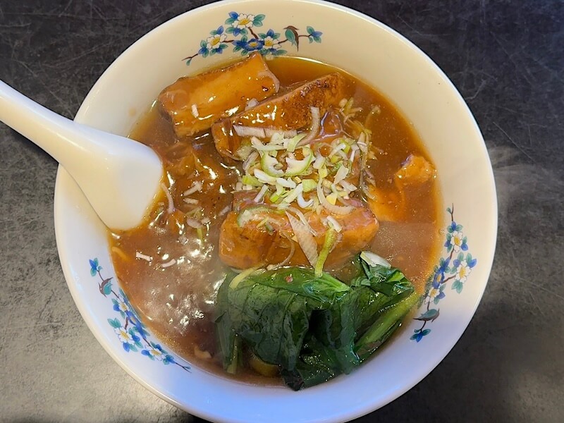 亜細亜（五反田）の肉あばらそば