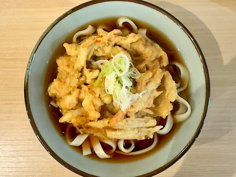 豊はる（小川町）のごぼう天きしめん