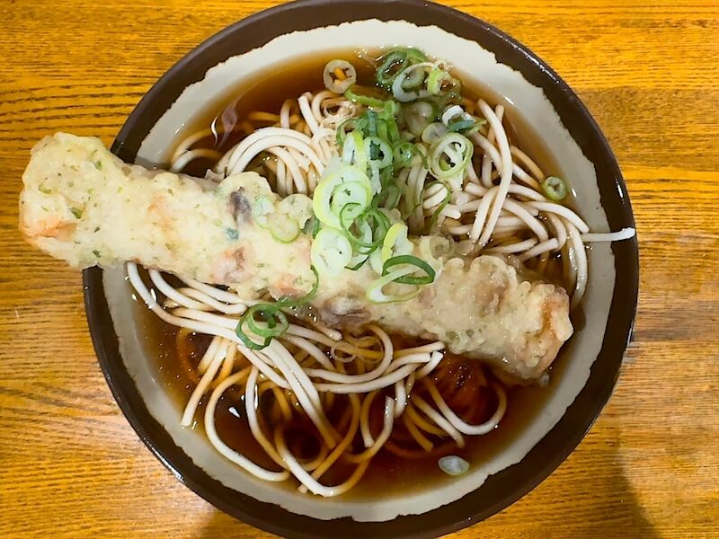 弥生軒(我孫子駅)のちくわ天そば
