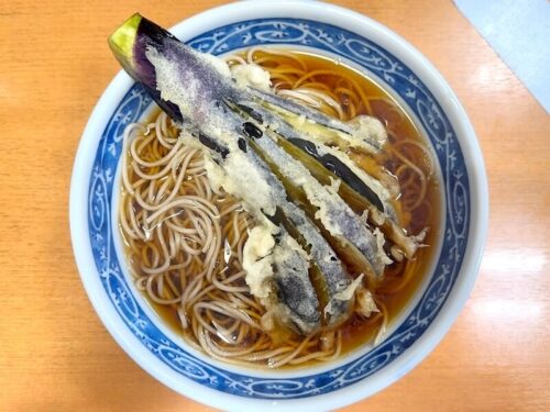 加賀(初台)のナス天そば