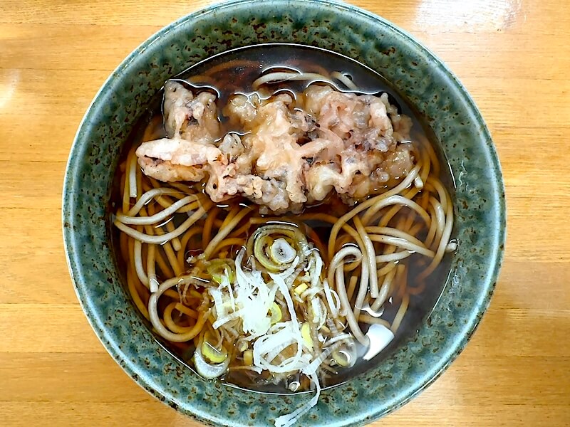 石かわ（志村三丁目）のゲソ天そば