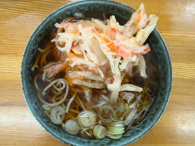 石かわ（志村三丁目）のかき揚げそば