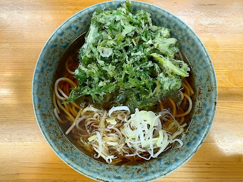 石かわ（志村三丁目）の春菊天そば