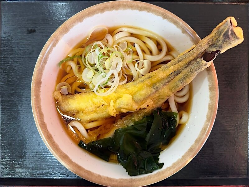 新八（川崎）のナス天うどん