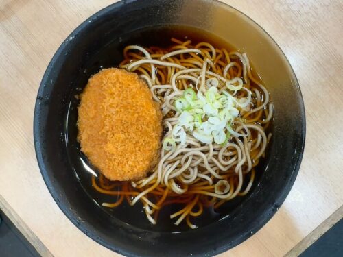 大江戸そばのコロッケそば