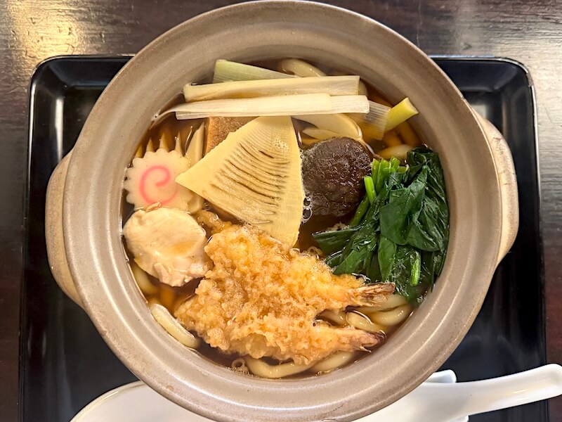 神田まつやの鍋焼きうどん