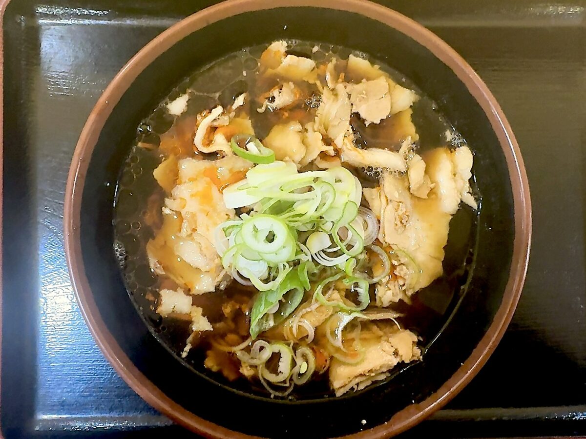 信州そば本陣の辛味肉MAXそば