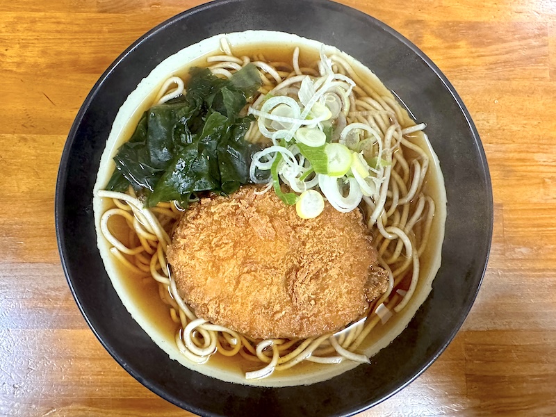 釜家のコロッケそば