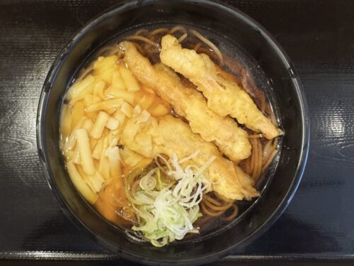 よもだそばの岩下の新生姜天そば+チーズ