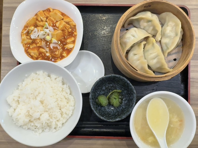 光華亭の付け合わせセット定食 海鮮蒸し餃子1
