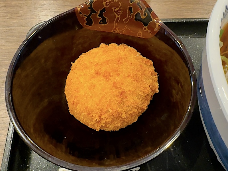 本家しぶそばのサバコロッケそば2