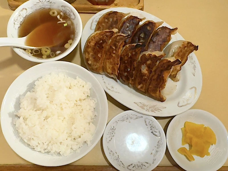 白龍の餃子10個定食1